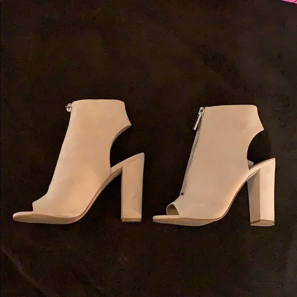 COPY - Suede peep toe boots - Picture 2 of 7